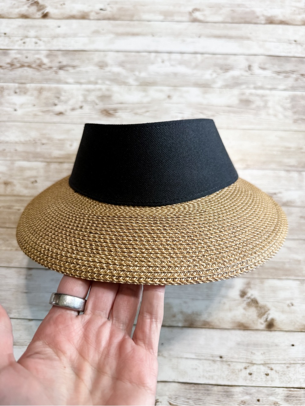 Eric Javits Champ Straw Visor Natural Black One Size - Picture 5 of 10